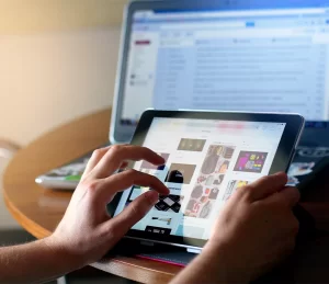 Corso E-commerce Management